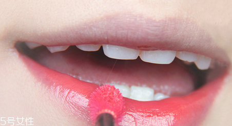 干性皮肤长痘怎么办(干性皮肤长痘痘怎么改善)