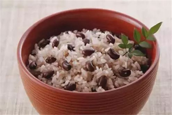 米饭是粗粮么,米饭是粗粮还是细粮 米饭是粗粮么,米饭是粗粮还是细粮