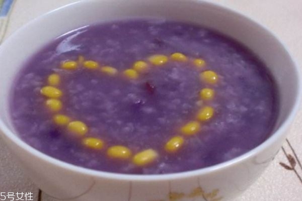紫薯粥的营养价值和功效,紫薯粥有营养吗 紫薯粥的营养价值和功效,紫薯粥有营养吗
