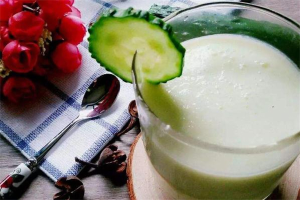 黄瓜汁什么时候喝减肥效果最好,黄瓜汁可以减肥吗 黄瓜汁什么时候喝减肥效果最好,黄瓜汁可以减肥吗