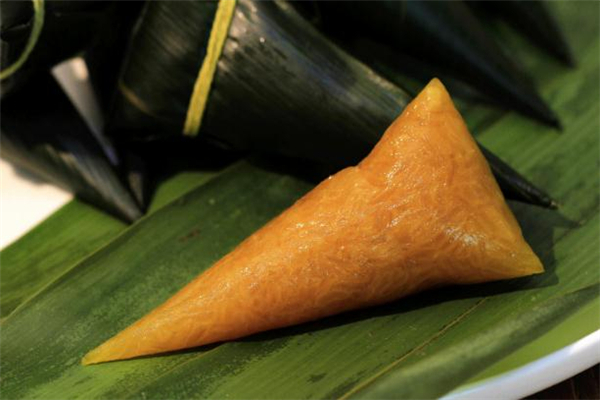 碱水粽子的做法和配料,碱水粽子的做法大全