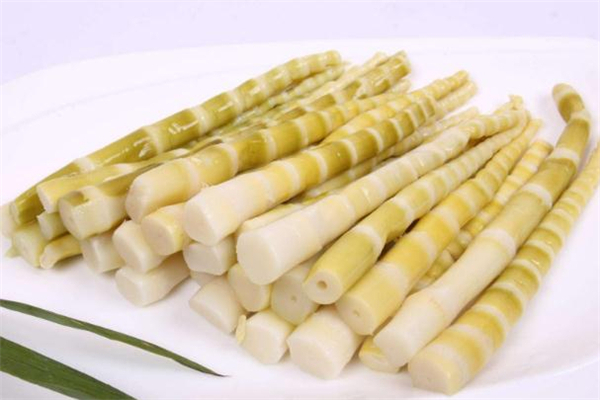 冬笋和白果一起可以吃吗,竹笋能和白萝卜一起吃吗