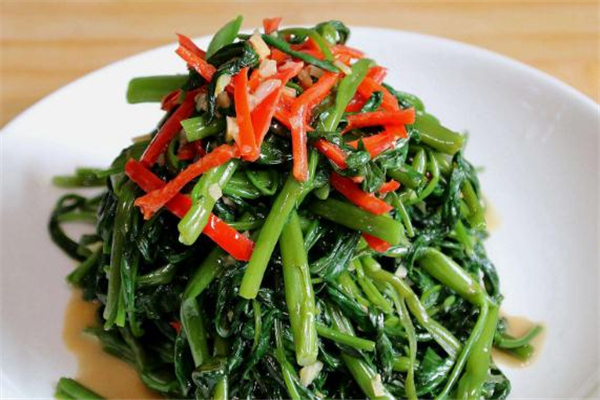 空心菜叶子发黄是什么原因,菜心叶子发黄了还能吃吗 空心菜叶子发黄是什么原因,菜心叶子发黄了还能吃吗