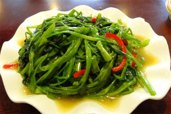 空心菜用不用焯水,空心菜在沸水中焯一分钟