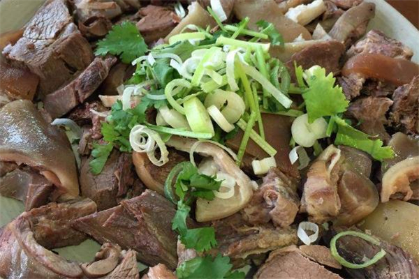 什么季节吃狗肉比较好,狗肉什么季节不能吃