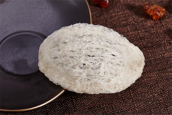 燕窝用冷水还是用热水泡吗,用冷水炖燕窝还是用开水炖燕窝呢 燕窝用冷水还是用热水泡吗,用冷水炖燕窝还是用开水炖燕窝呢