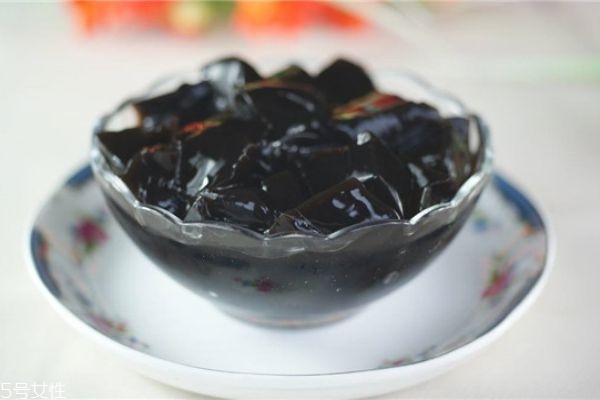 龟苓膏天天吃好吗,龟苓膏可以经常吃吗