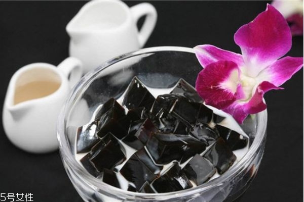 龟苓膏去湿吗?,龟苓膏祛湿吗