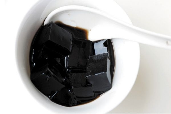 龟苓膏里面有乌龟吗?,龟苓膏里面有乌龟吗支付宝