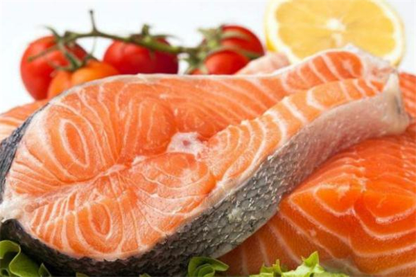 超市买的三文鱼能直接吃吗还要处理吗,从超市买回来的三文鱼可以直接吃吗