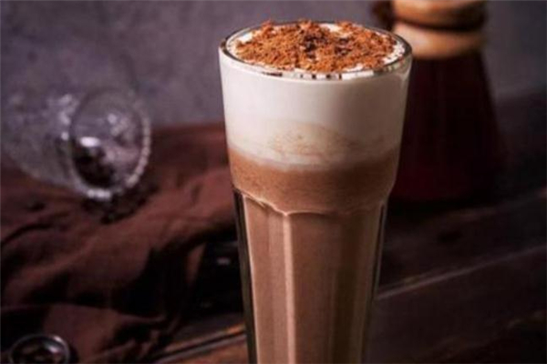 奶油和奶盖的区别是啥,奶茶中的奶盖是什么