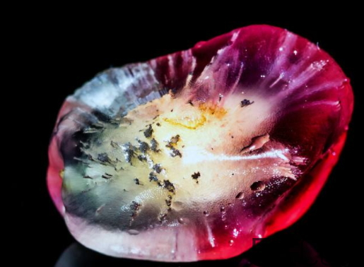 挑石榴怎么挑为好,石榴怎样挑才好吃