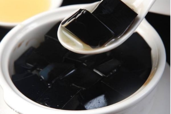 哪些人不宜吃龟苓膏,哪些人不能吃龟苓膏