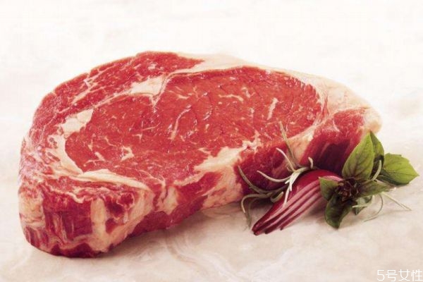 晒后吃什么变白(晒黑了吃什么可以变白)