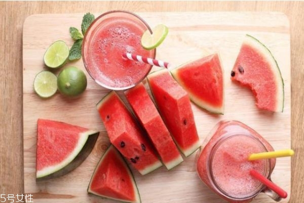 西瓜哪些人不能吃,西瓜哪些人不能吃什么