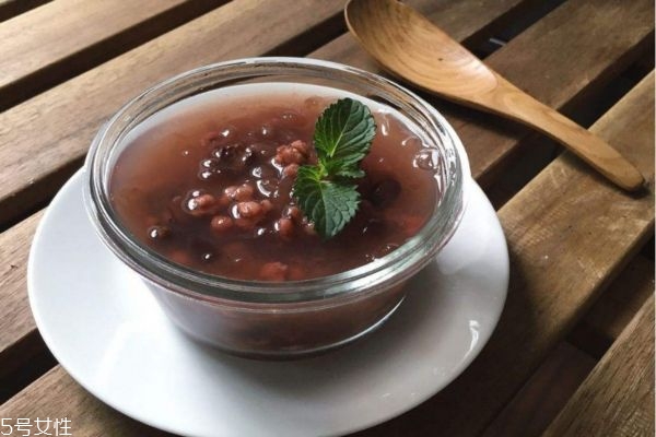 喝薏米红豆粥有什么禁忌,红豆薏米粥的功效和禁忌