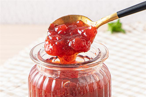 自制草莓酱可以保存多久,草莓酱如何保存 自制草莓酱可以保存多久,草莓酱如何保存