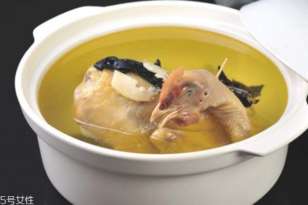 小孩早上喝鸡汤好吗,早上喝鸡汤好吗?