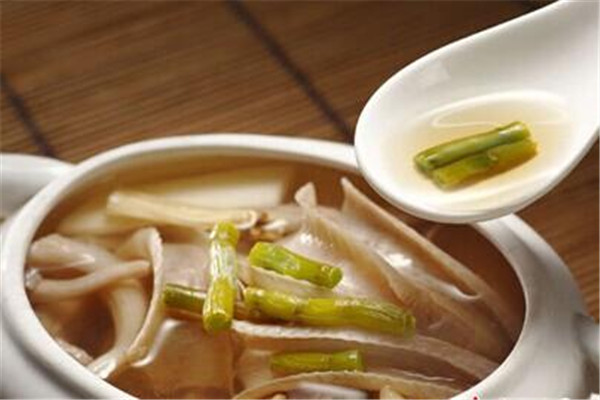 铁皮石斛不可以和什么一起吃,铁皮石斛不能和什么同食 铁皮石斛不可以和什么一起吃,铁皮石斛不能和什么同食