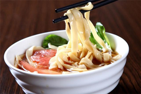 手擀面怎样做,手擀面做法及步骤图片