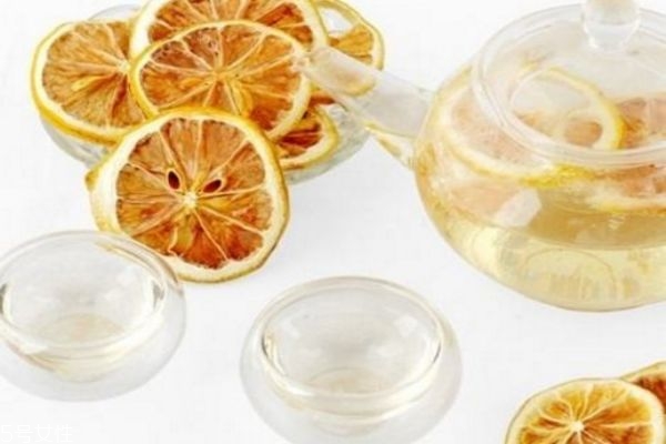柠檬干泡水的正确泡法,柠檬干泡水的正确泡法减肥 柠檬干泡水的正确泡法,柠檬干泡水的正确泡法减肥