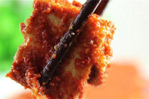 自制腐乳如何避免毒素,自制腐乳如何鉴别毒素