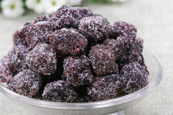 杨梅干可以泡水喝吗,杨梅干泡水喝的功效