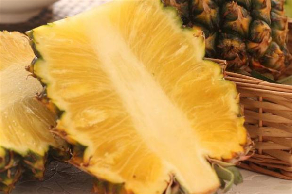 凤梨切开后可以放多久,凤梨切好了可以储存多久 凤梨切开后可以放多久,凤梨切好了可以储存多久
