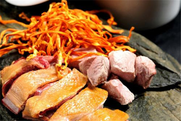 虫草花可不可以泡茶喝呢?,虫草花可以当茶泡着喝吗 虫草花可不可以泡茶喝呢?,虫草花可以当茶泡着喝吗