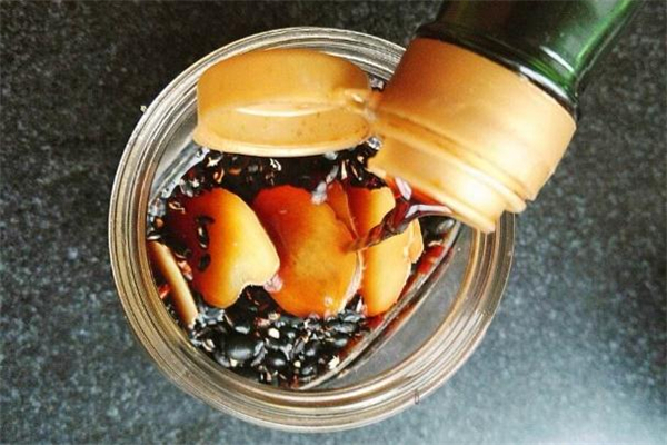 生姜泡醋用什么醋最好,嫩姜用什么醋泡比较好 生姜泡醋用什么醋最好,嫩姜用什么醋泡比较好