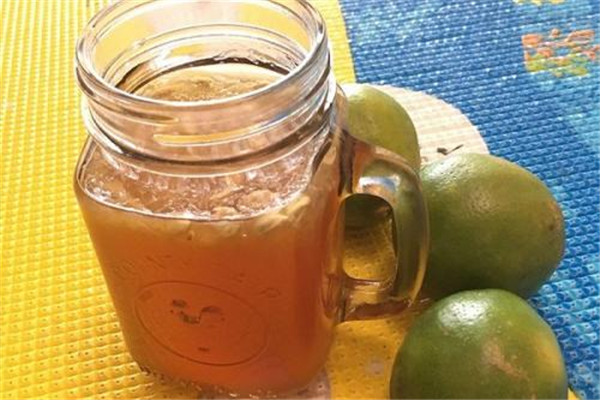 吃柠檬不能见光吗,柠檬感光是指什么光