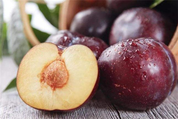 黑布林糖尿病人能吃吗?,罗布麻茶糖尿病人能喝吗