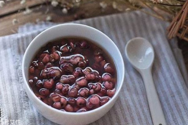 薏米红豆粥能天天喝吗,红豆薏米粥可以天天喝吗