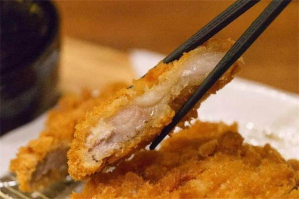 孕妇可以吃炸猪排吗,孕妇可以吃猪排吗