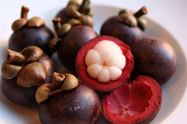 山竹皮可以泡水喝吗,山竹皮可以泡水喝吗对,伤口