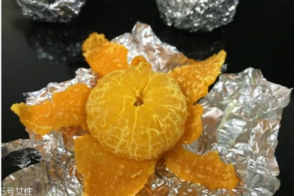 烤橘子的皮能吃吗,橘子皮可以放烤箱烤吗 烤橘子的皮能吃吗,橘子皮可以放烤箱烤吗