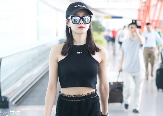 黑色衣服防掉色的方法,t恤掉色怎么处理 黑色衣服防掉色的方法,t恤掉色怎么处理