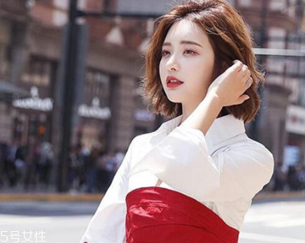 色彩多层次对比,色调一致层次丰富