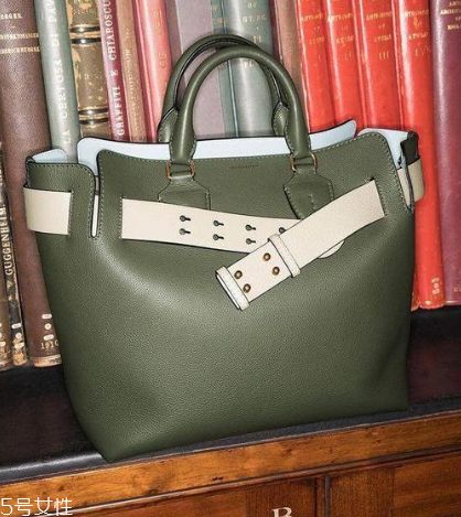 巴宝莉贝尔特包怎么样,巴宝莉包包怎么样