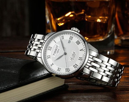 阿玛尼和ck手表哪个档次高,阿玛尼和ck手表哪个好