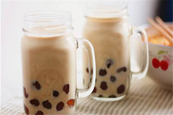 奶茶可以隔夜喝吗没开封放冰箱,奶茶没开封可以放一晚上再喝吗