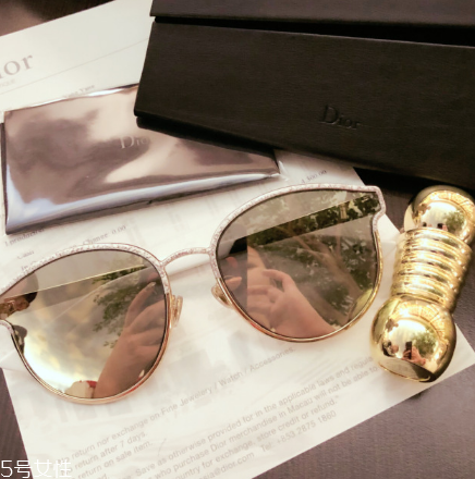 太阳镜可以换镜片吗,反光镜更换镜片步骤