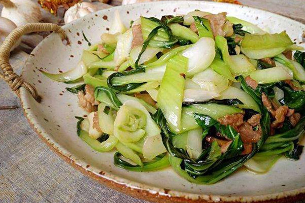 隔夜菜的危害有哪些,长期食用隔夜菜的危害