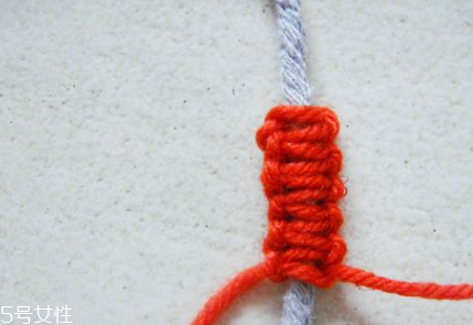 手链松紧扣怎么编,手链编织松紧扣