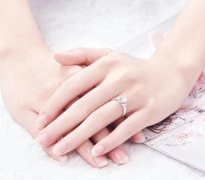 戒指买多少钱的合适,一般戒指多少钱