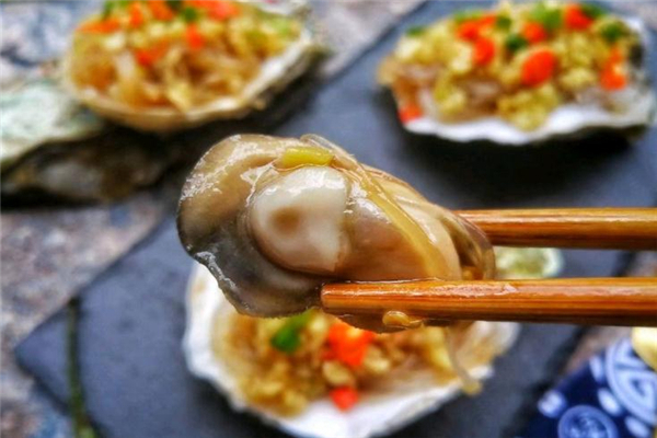 生蚝变绿了还能吃吗,生蚝发绿可以吃吗