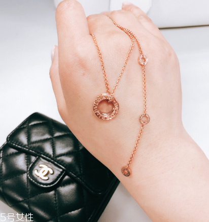 项链长度怎么选,如何选择合适的项链尺寸 项链长度怎么选,如何选择合适的项链尺寸