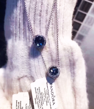 项链刻字刻什么好,适合刻在项链上的字