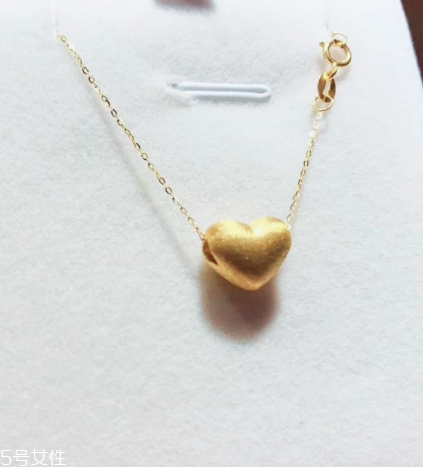 项链为什么越戴越长,为什么项链越戴越长怎么办 项链为什么越戴越长,为什么项链越戴越长怎么办