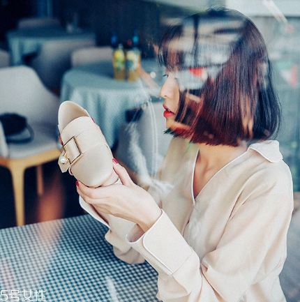 单鞋怎么挑选,如何挑选鞋子